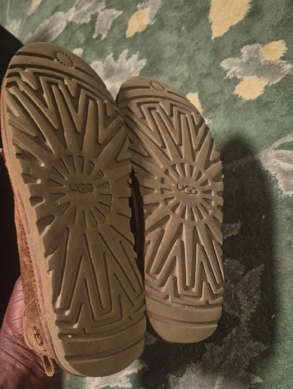 UGG classic ankle